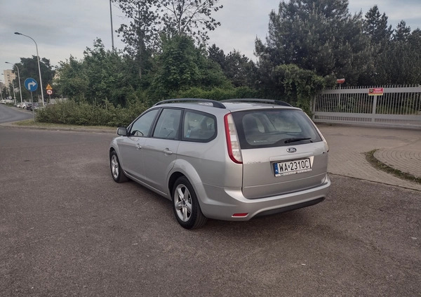 Ford Focus cena 12000 przebieg: 268790, rok produkcji 2010 z Warszawa małe 92